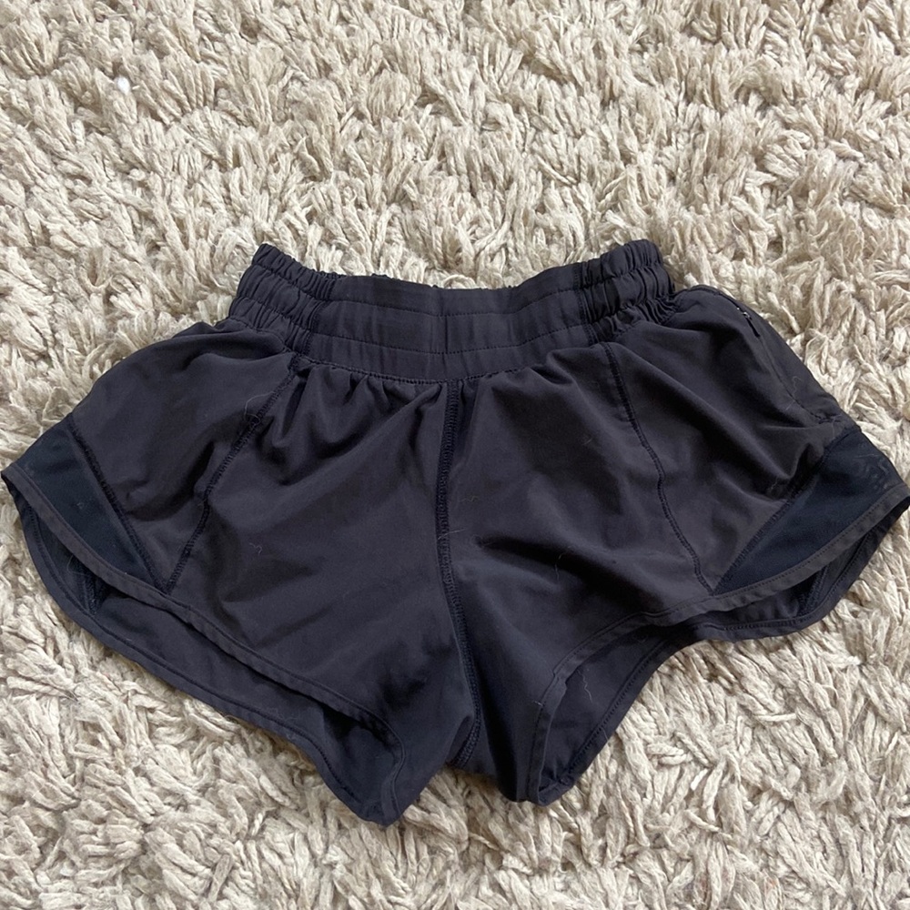 LULULEMON hotty hot shorts